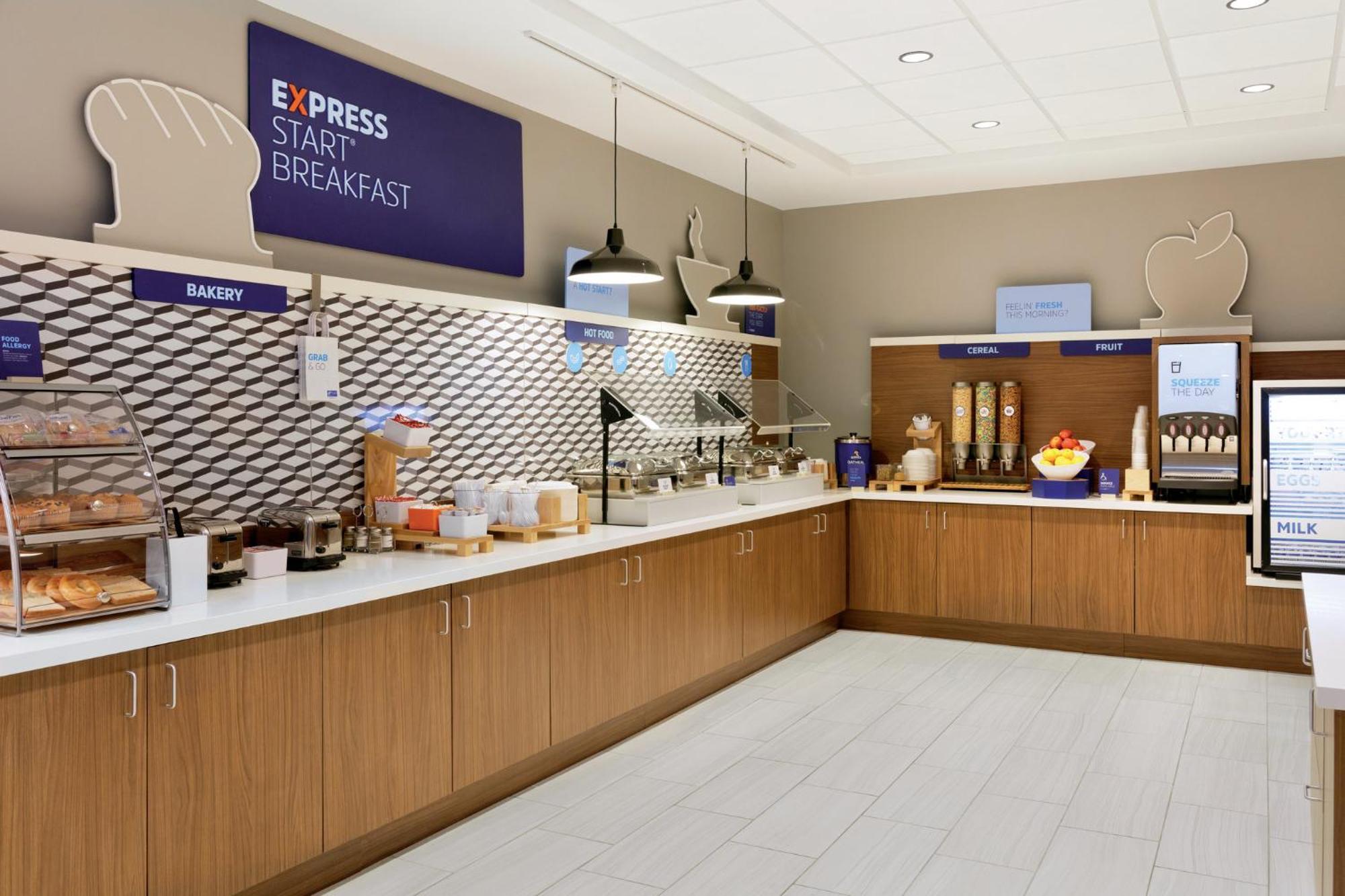 Express & Cleveland-streetsboro By Ihg Hotel Streetsboro