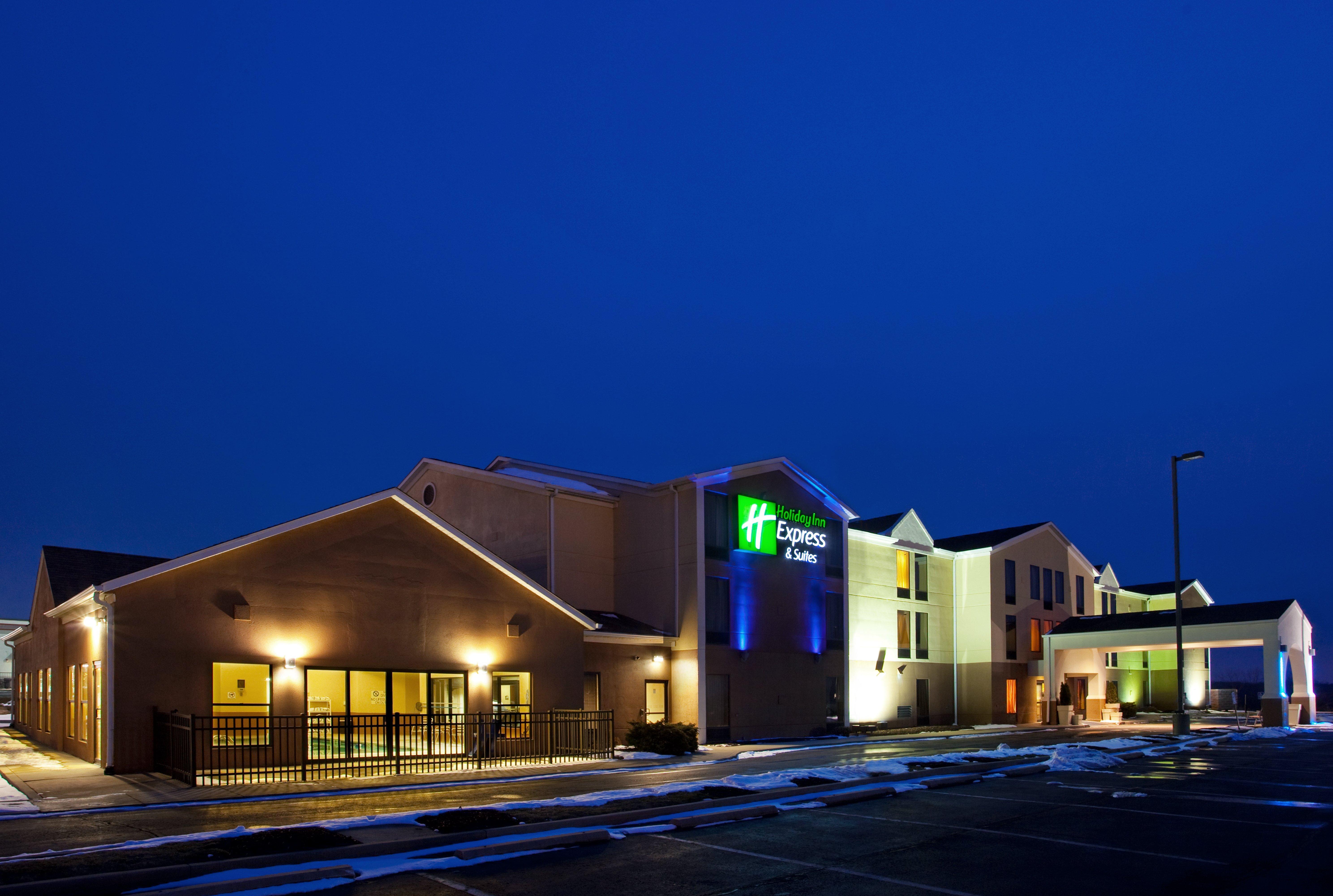 Express & Cleveland-streetsboro By Ihg 2*